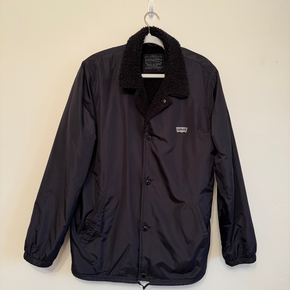Levi's Men's Jacket Sherpa Trucker Coaches Jacket black size XL.